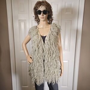 Rain Womens Shaggy Eyelash Knit Vest Gray Cream Crochet Back Open Front Medium